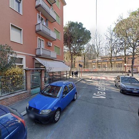 Spacious Three-Room Apartment In Saragozza Bologna Exterior foto